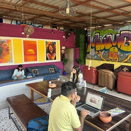 Backpackers Villa มุมไบ ภายนอก รูปภาพ
