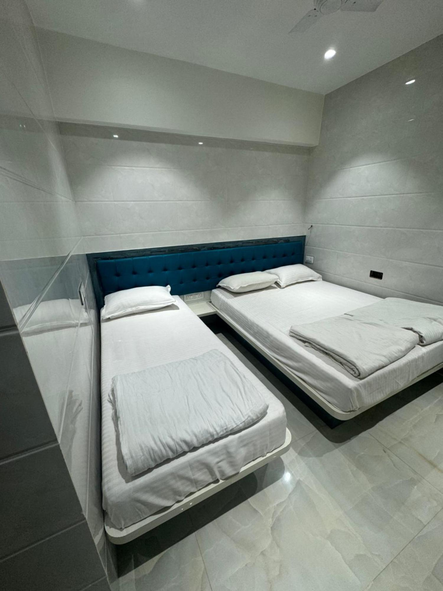 Backpackers Villa มุมไบ ภายนอก รูปภาพ