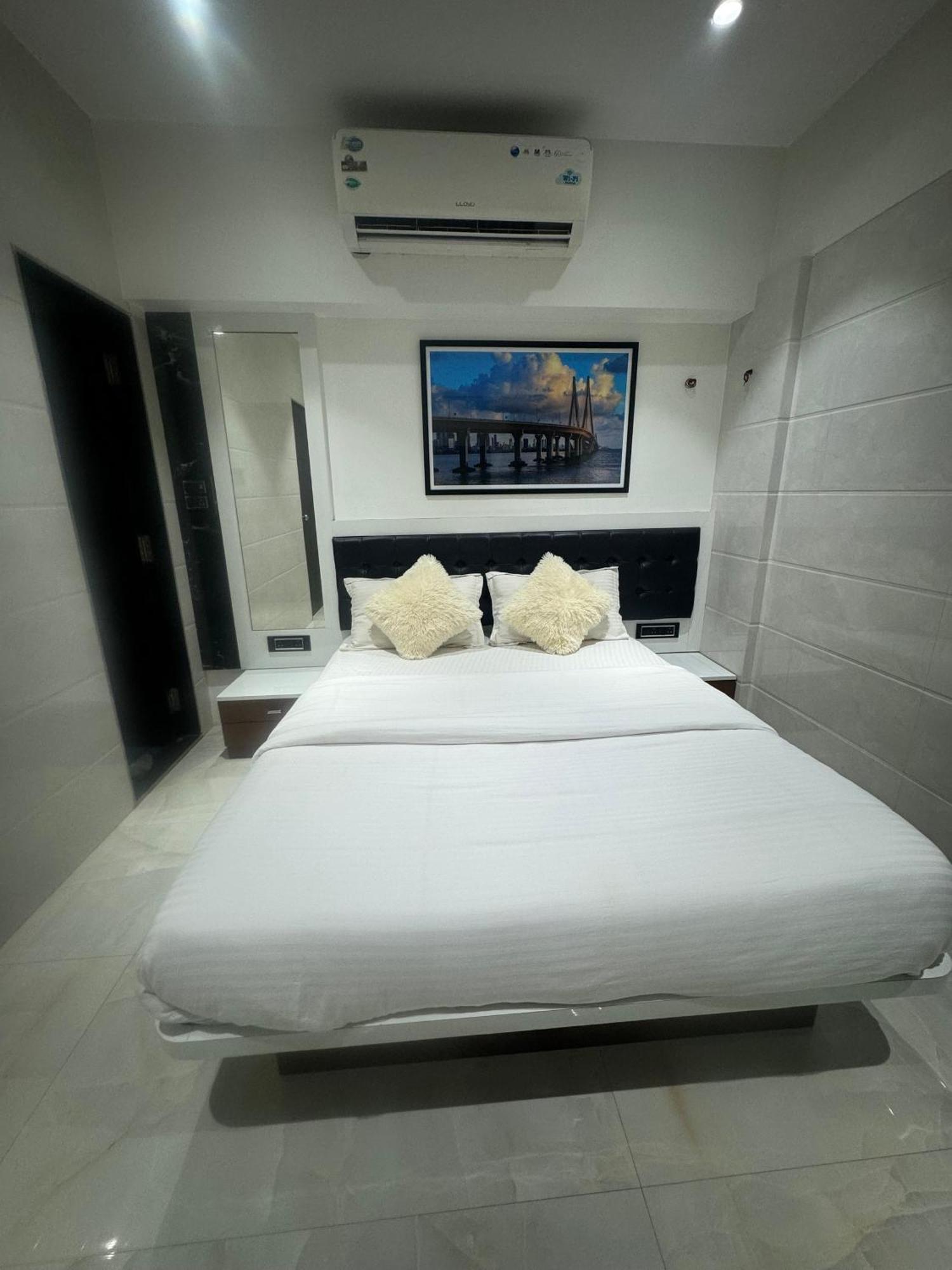 Backpackers Villa มุมไบ ภายนอก รูปภาพ